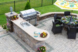 Outdoor Kitchens and Grill Stations